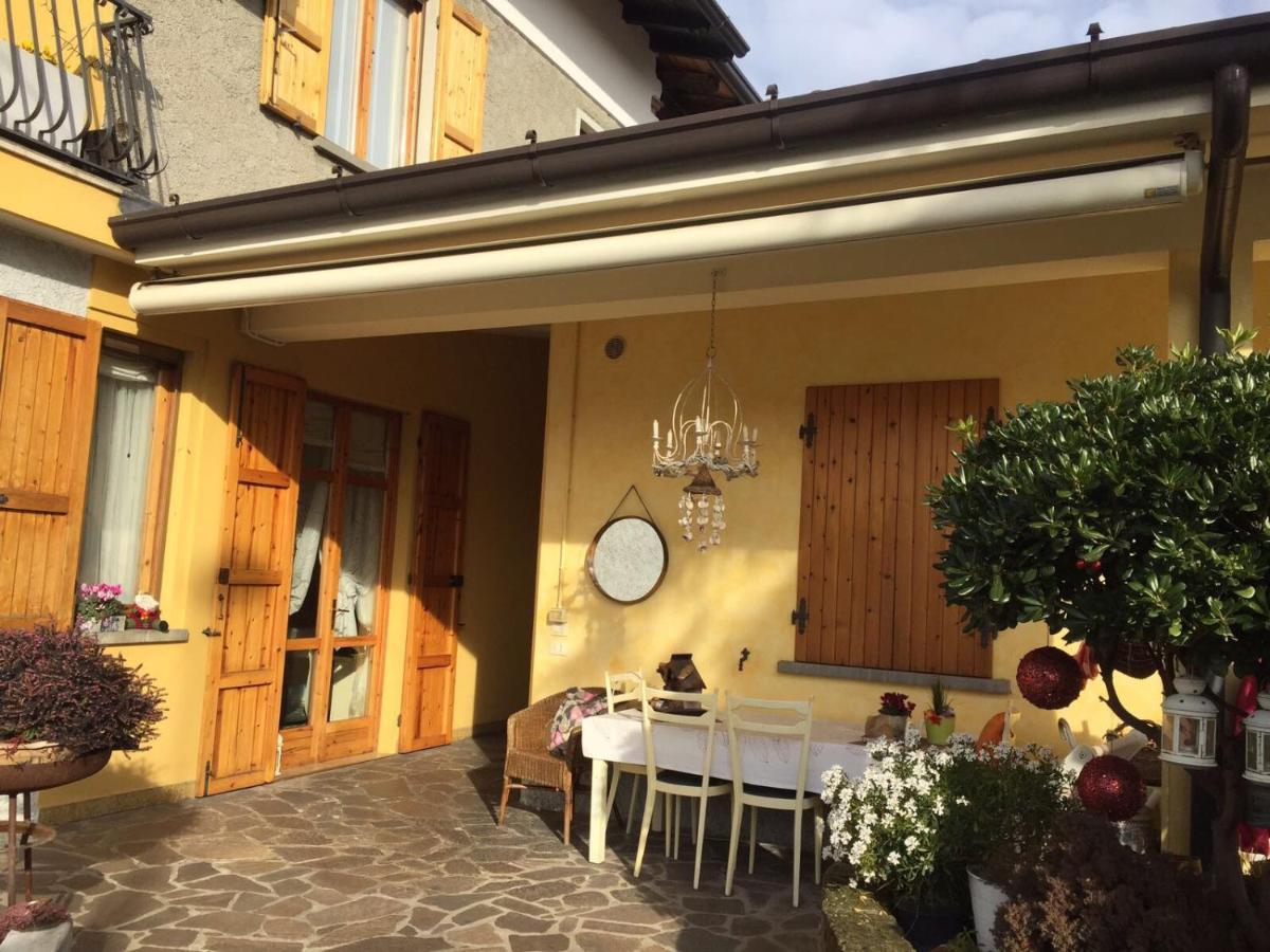 كورتي فرانكا B & B Da Giusy المظهر الخارجي الصورة