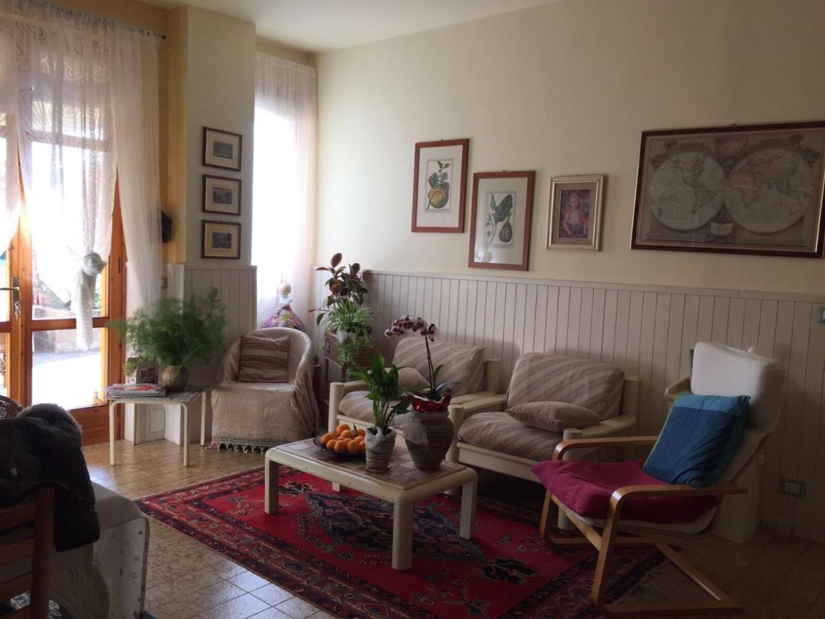 كورتي فرانكا B & B Da Giusy المظهر الخارجي الصورة