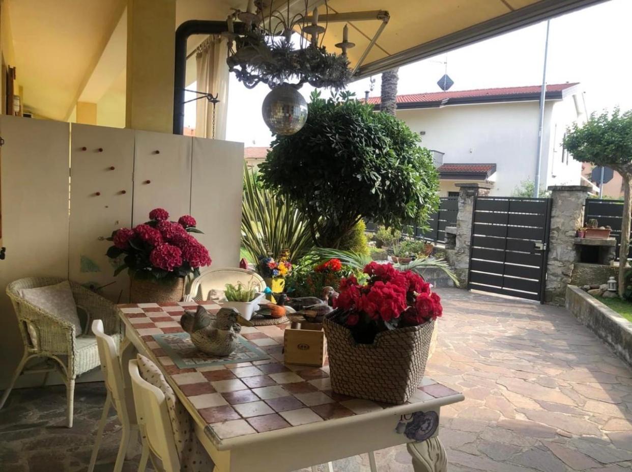 كورتي فرانكا B & B Da Giusy المظهر الخارجي الصورة